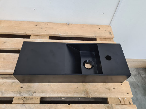 Fontein 60 x 22 x 12 cm mat zwart solid surface